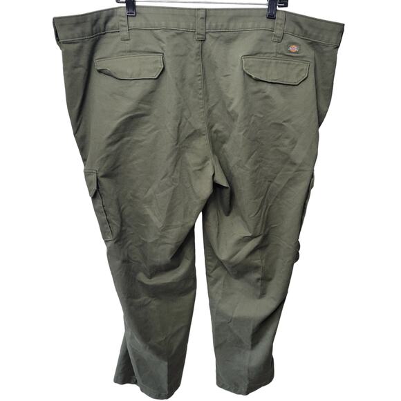 Dickies Women's Plus Size Relaxed Fit Stretch Cargo Straight Leg Pant size 24W - Picture 10 of 12
